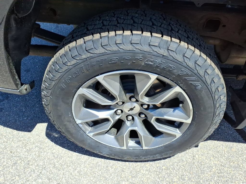Certified 2019 Chevrolet Silverado 1500 RST w/ All-Star Edition AWD/4WD image 9