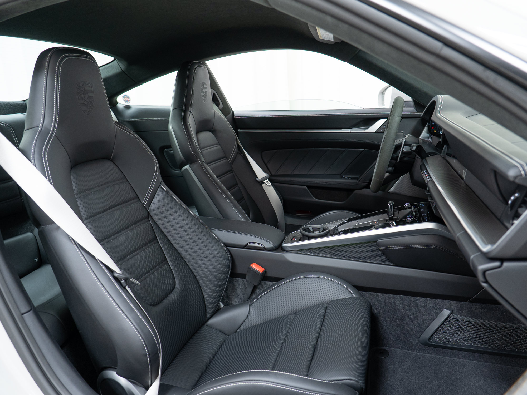 Certified 2025 Porsche 911 Turbo S AWD/4WD image 30