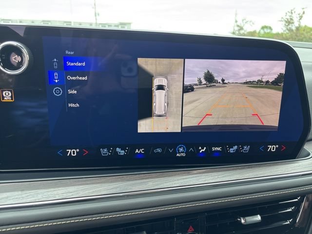 New 2026 Chevrolet Suburban Premier w/ Sun And Tow Package AWD/4WD image 7