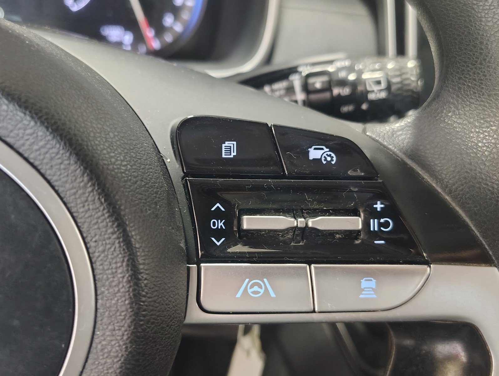 Certified 2023 Hyundai Tucson SE AWD/4WD image 16