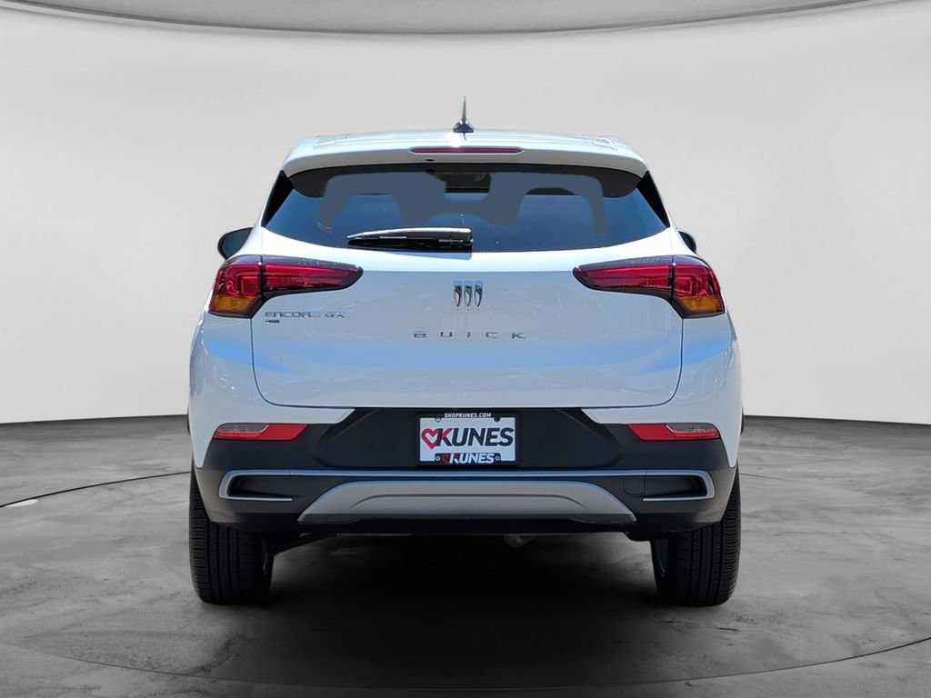 Used 2024 Buick Encore GX Preferred w/ Comfort Package AWD/4WD image 6