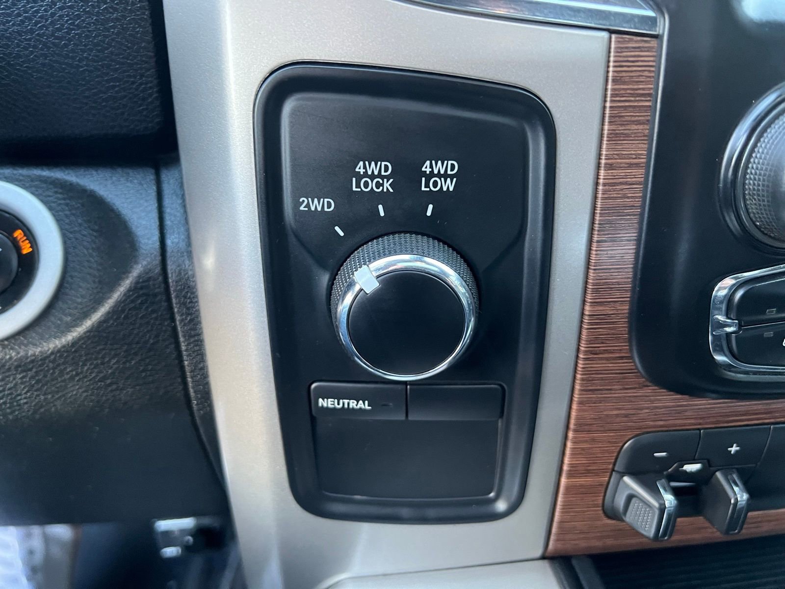Used 2015 RAM 3500 Laramie w/ Black Appearance Group image 37