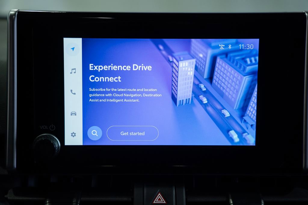 Used 2025 Toyota RAV4 XLE image 18