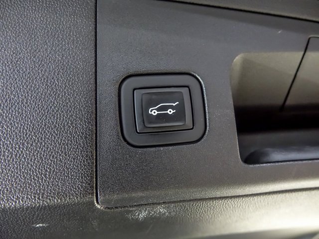 Used 2020 Cadillac XT5 Premium Luxury image 29