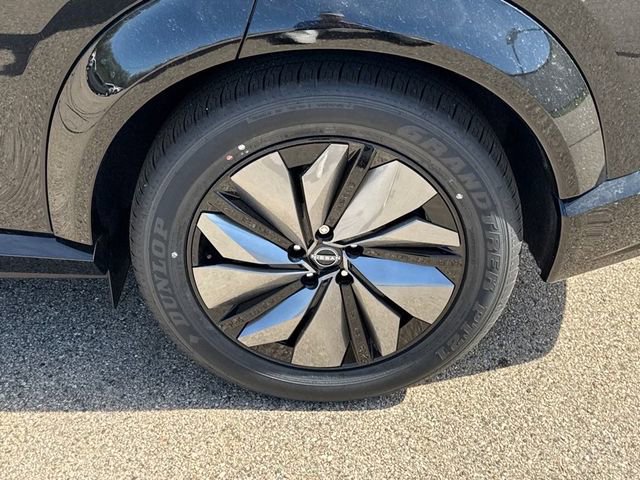 New 2025 Nissan Ariya Platinum image 6