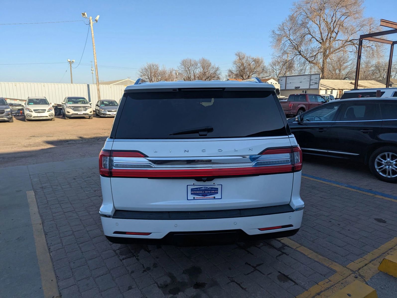 Used 2021 Lincoln Navigator L Reserve image 6