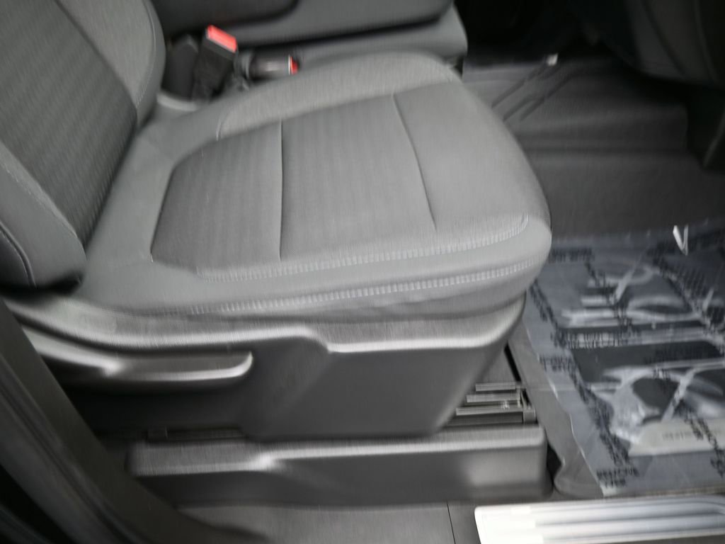 Used 2021 Chevrolet Silverado 1500 LT image 39