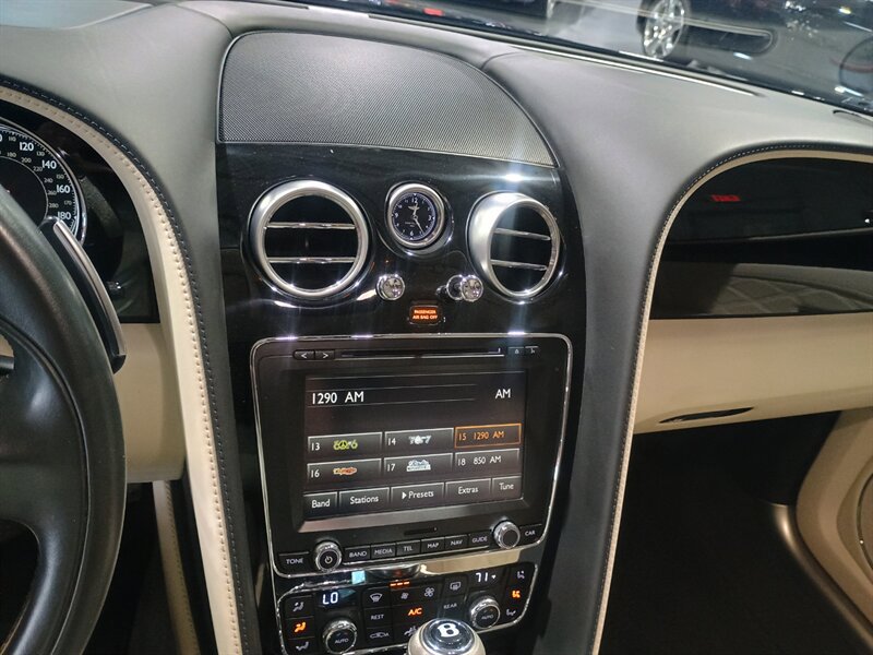 Used 2016 Bentley Flying Spur W12 AWD/4WD image 26