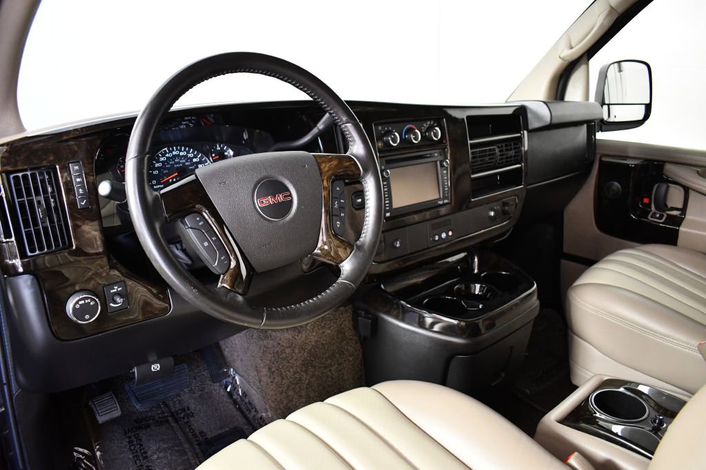 Used 2013 GMC Savana 1500 AWD image 33