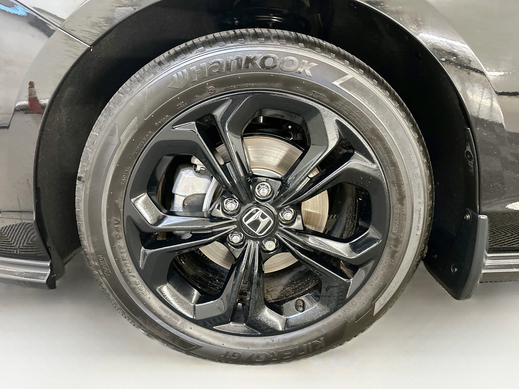 Used 2025 Honda Accord SE image 34