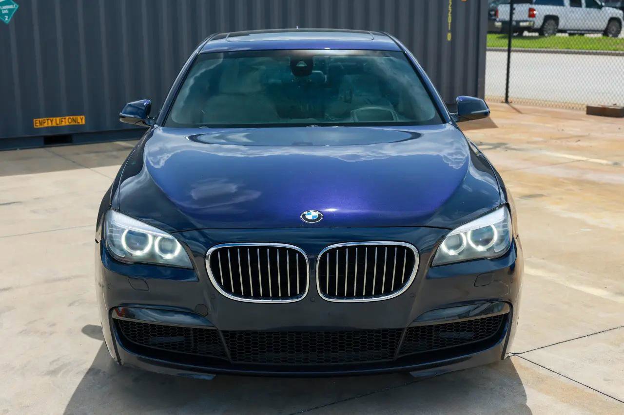 Used 2014 BMW 750Li RWD image 21