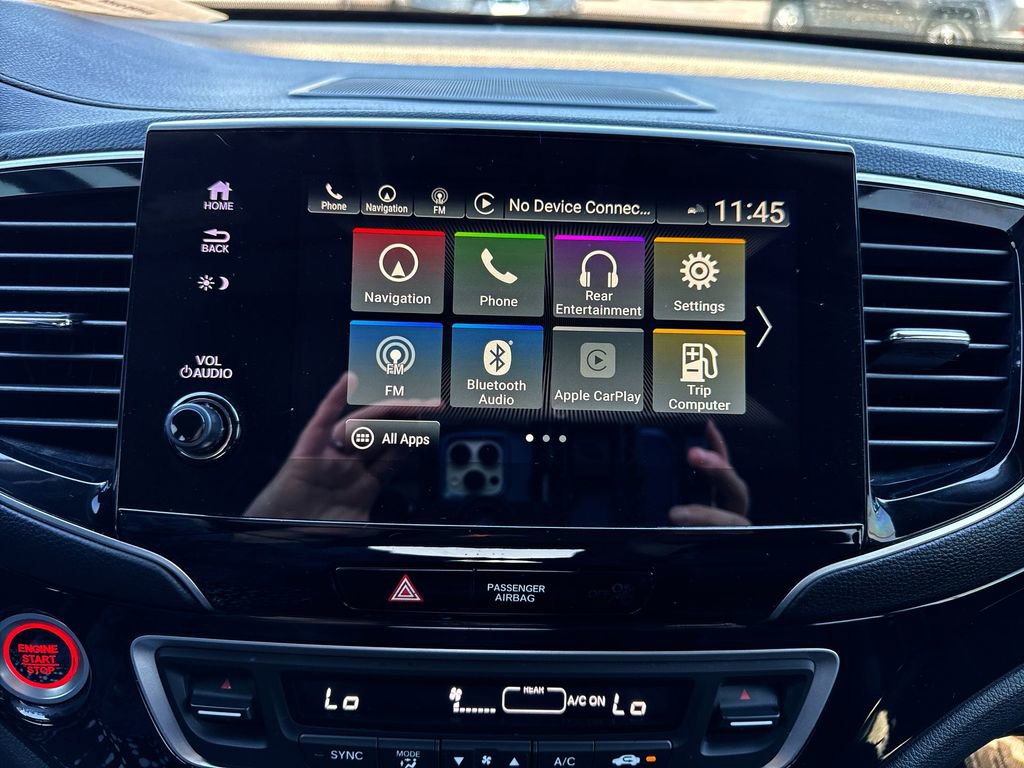 Used 2022 Honda Pilot Touring image 16