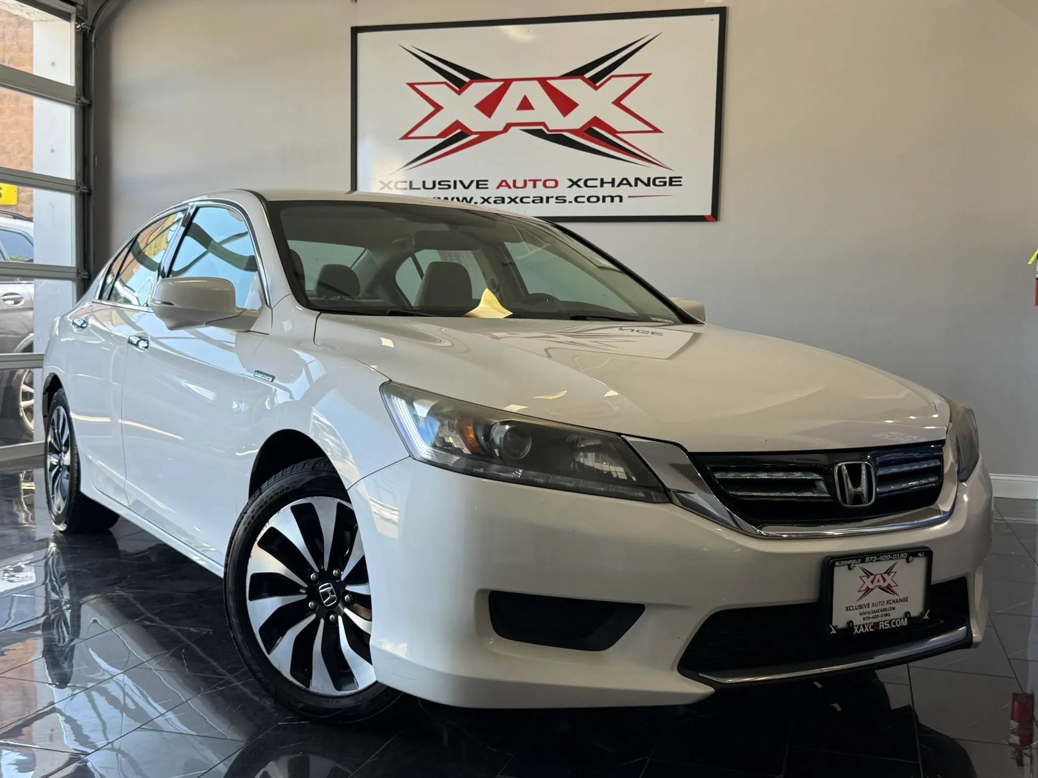 Used 2015 Honda Accord Hybrid Sedan