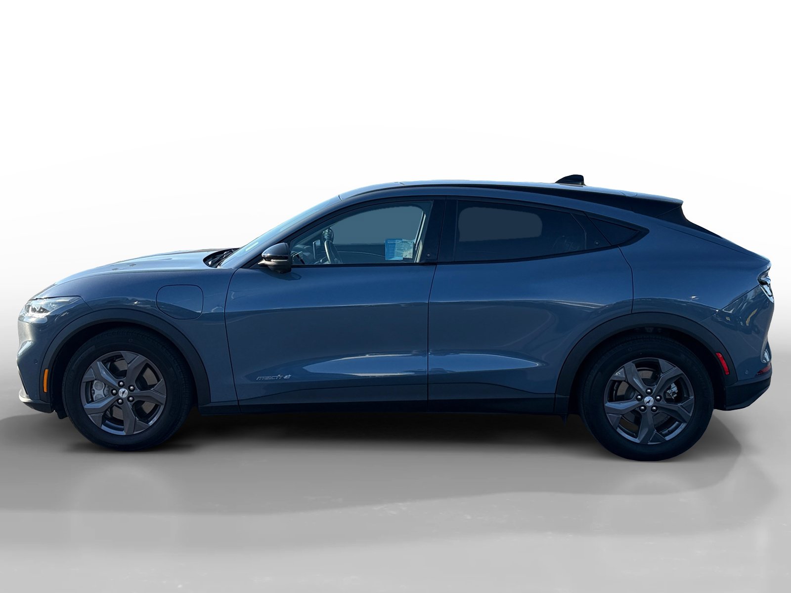 Used 2023 Ford Mustang Mach-E Select RWD image 2