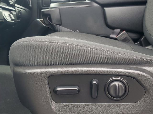 Used 2021 Chevrolet Silverado 1500 LT image 11