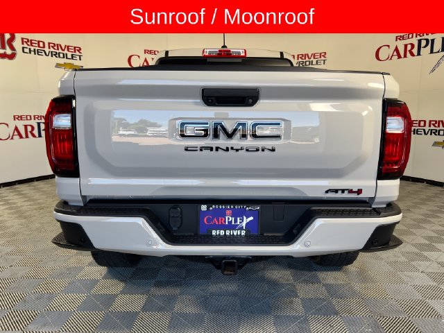 Used 2026 GMC Canyon AT4 w/ Technology Plus Package AWD/4WD image 8