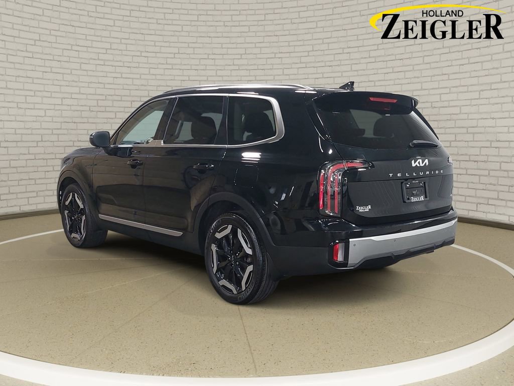Used 2023 Kia Telluride EX AWD/4WD image 7