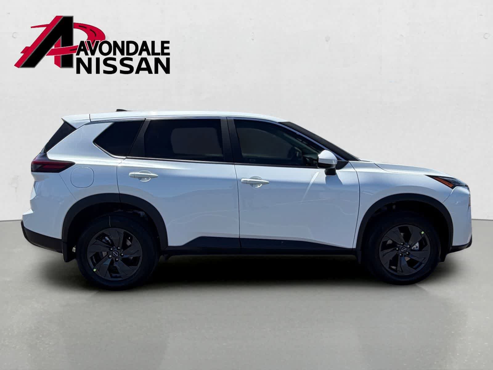 New 2026 Nissan Rogue SV FWD image 8