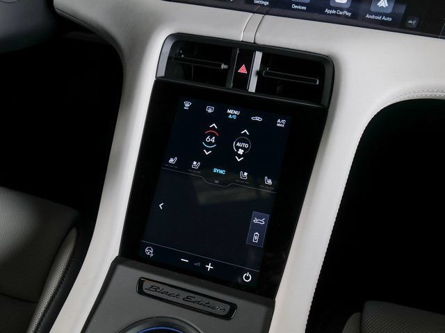 New 2026 Porsche Taycan AWD/4WD image 18