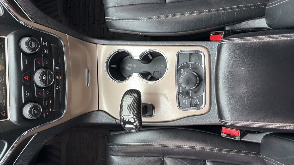 Used 2014 Jeep Grand Cherokee Limited AWD/4WD image 16