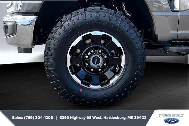 New 2026 Ford F350 XLT w/ XLT Premium Package image 7