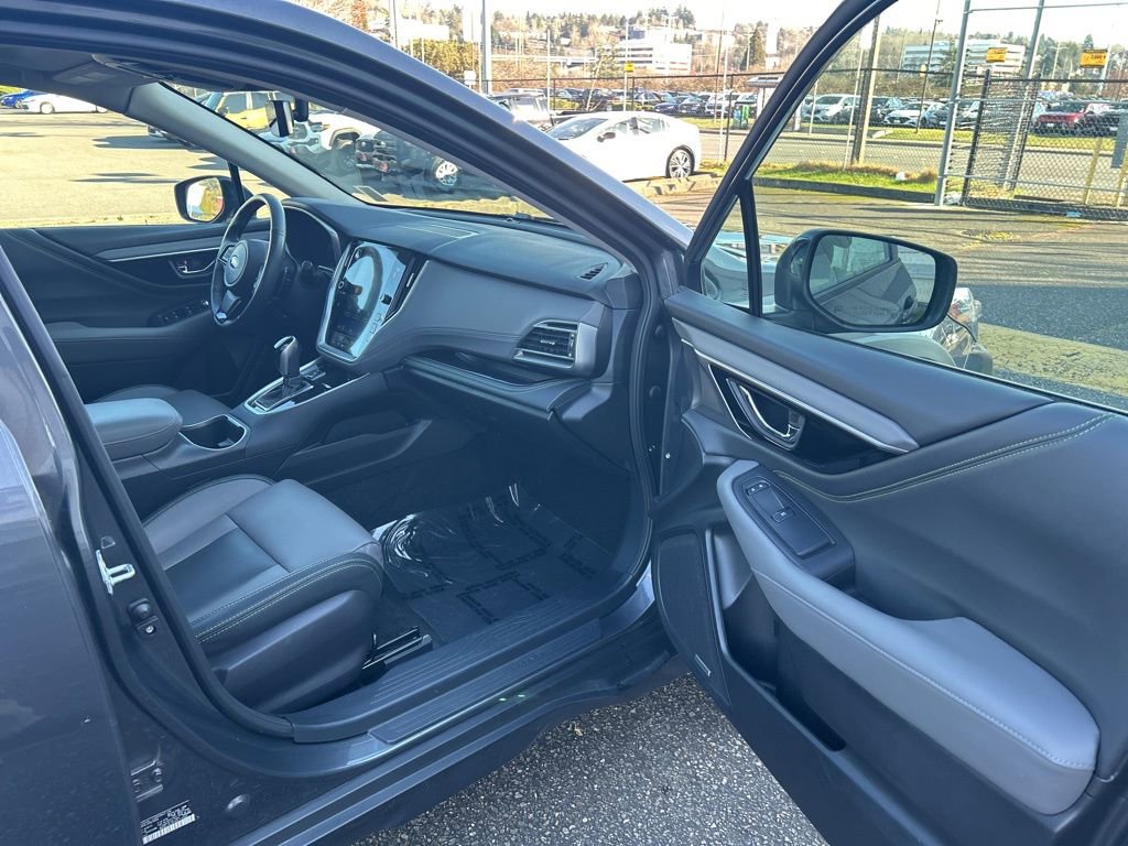 Used 2024 Subaru Outback Onyx Edition image 15