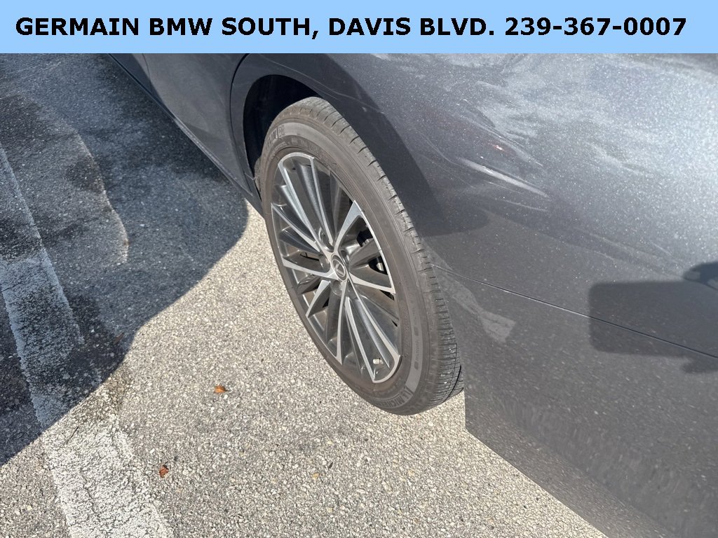 Used 2022 Lexus ES 350 w/ Premium Package image 32