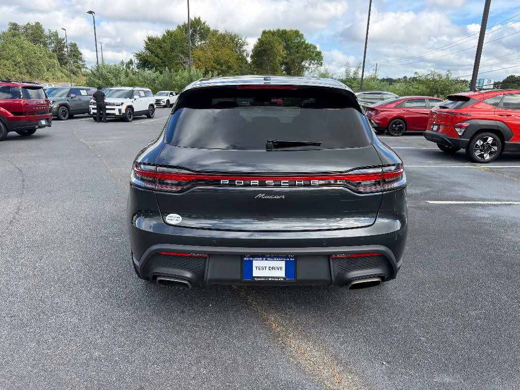 Used 2025 Porsche Macan Turbo AWD/4WD image 6