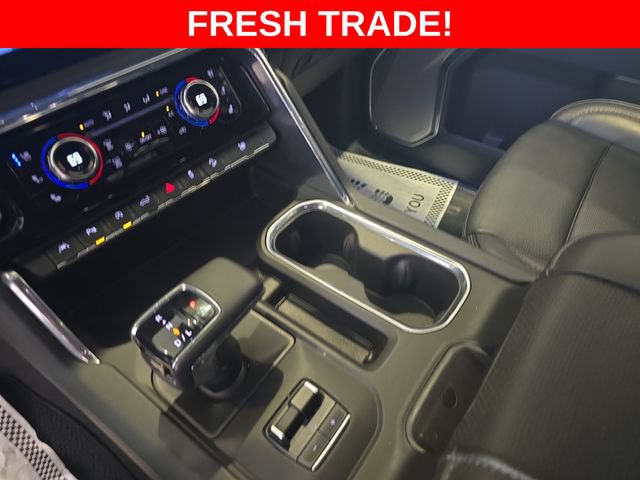 Used 2023 GMC Sierra 1500 Denali w/ Denali Reserve Package AWD/4WD image 24