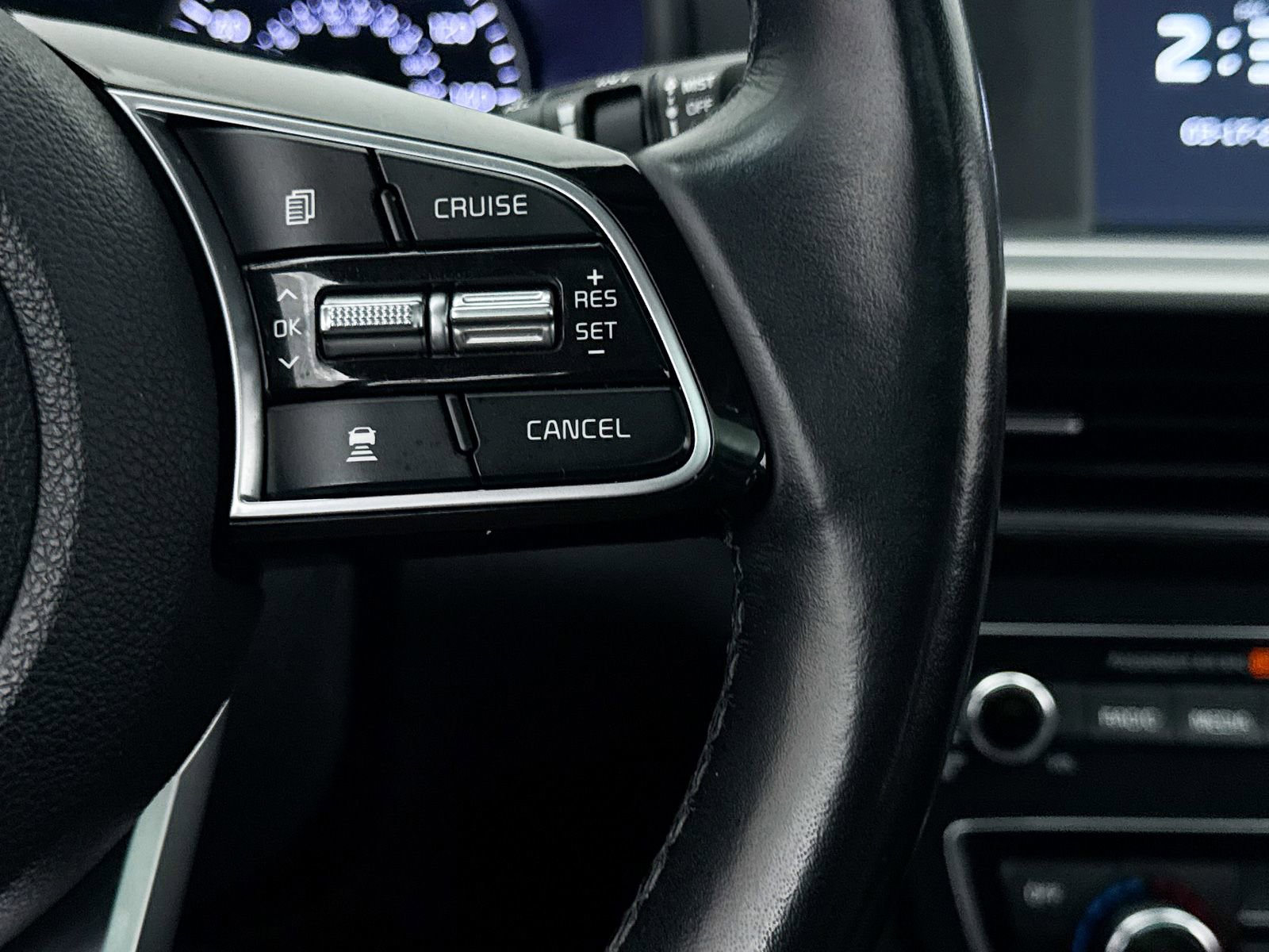 Used 2020 Kia Optima Premium image 36