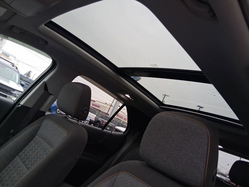 Used 2022 Chevrolet Equinox LT image 17