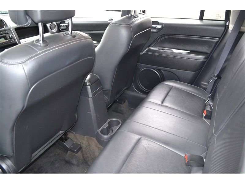 Used 2016 Jeep Compass High Altitude AWD/4WD image 25