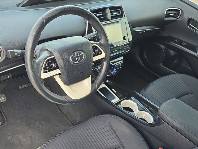 Used 2016 Toyota Prius Four image 15