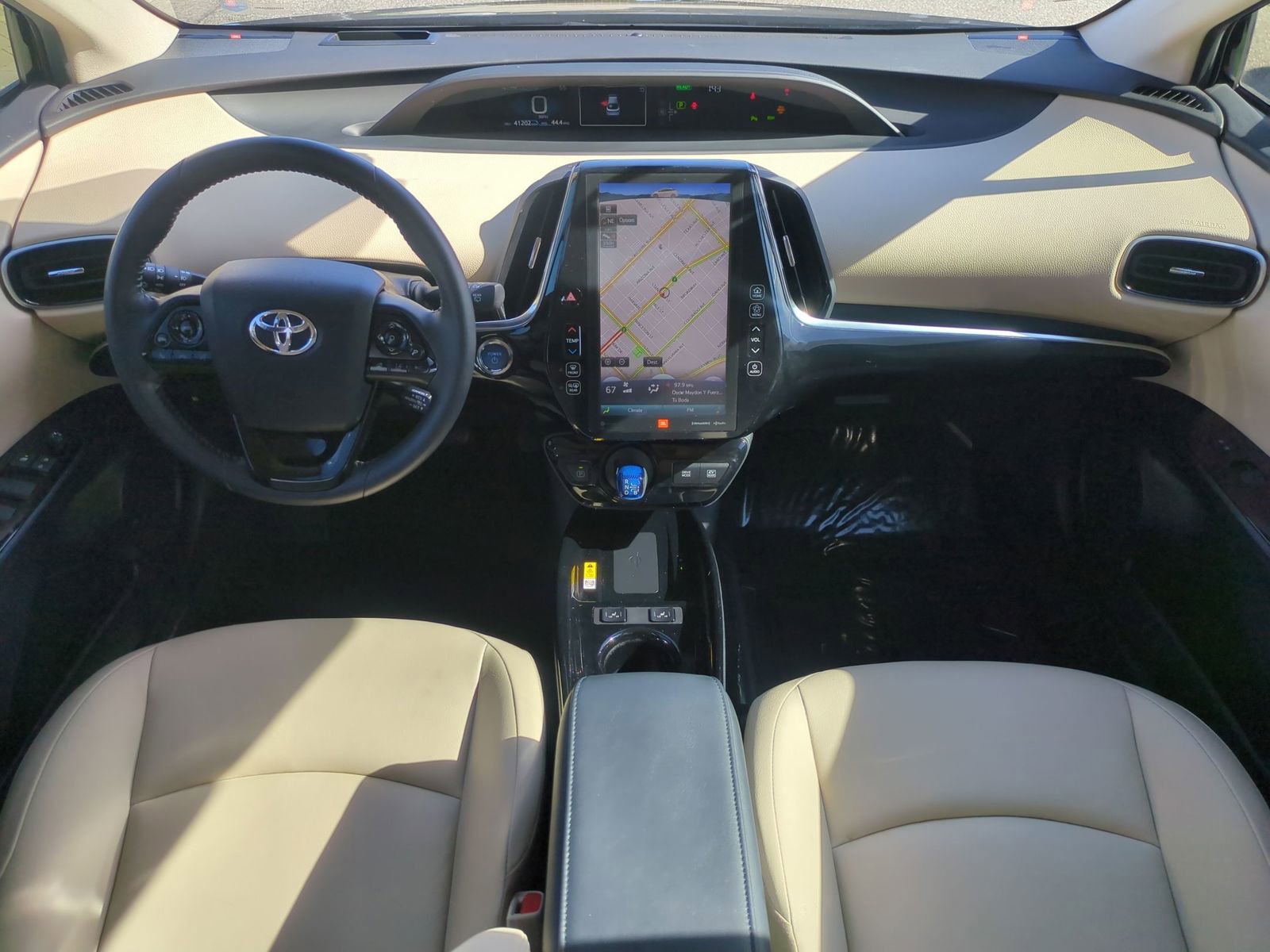 Used 2022 Toyota Prius Limited image 25