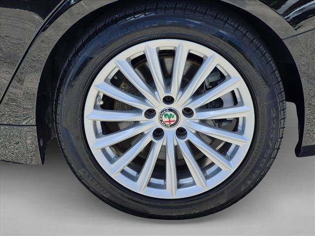 Used 2021 Alfa Romeo Giulia Sprint w/ Active Assist 1 Package RWD image 23