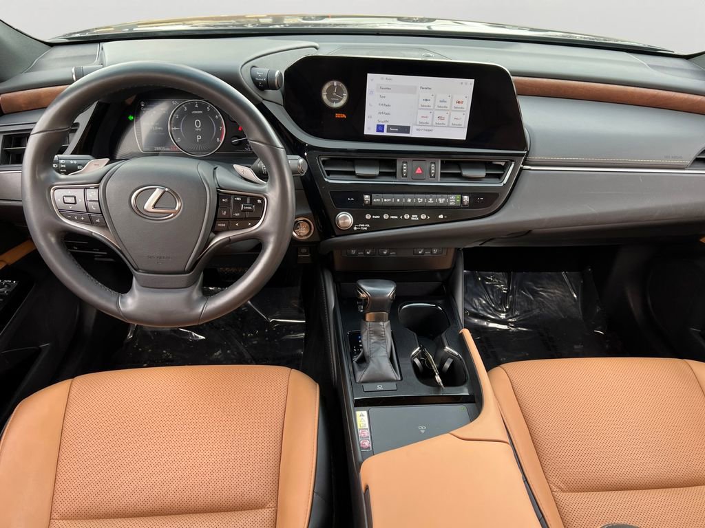 Used 2023 Lexus ES 350 w/ Premium Package image 11