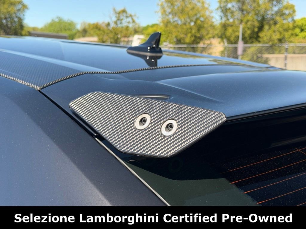 Used 2023 Lamborghini Urus Performante AWD/4WD image 14