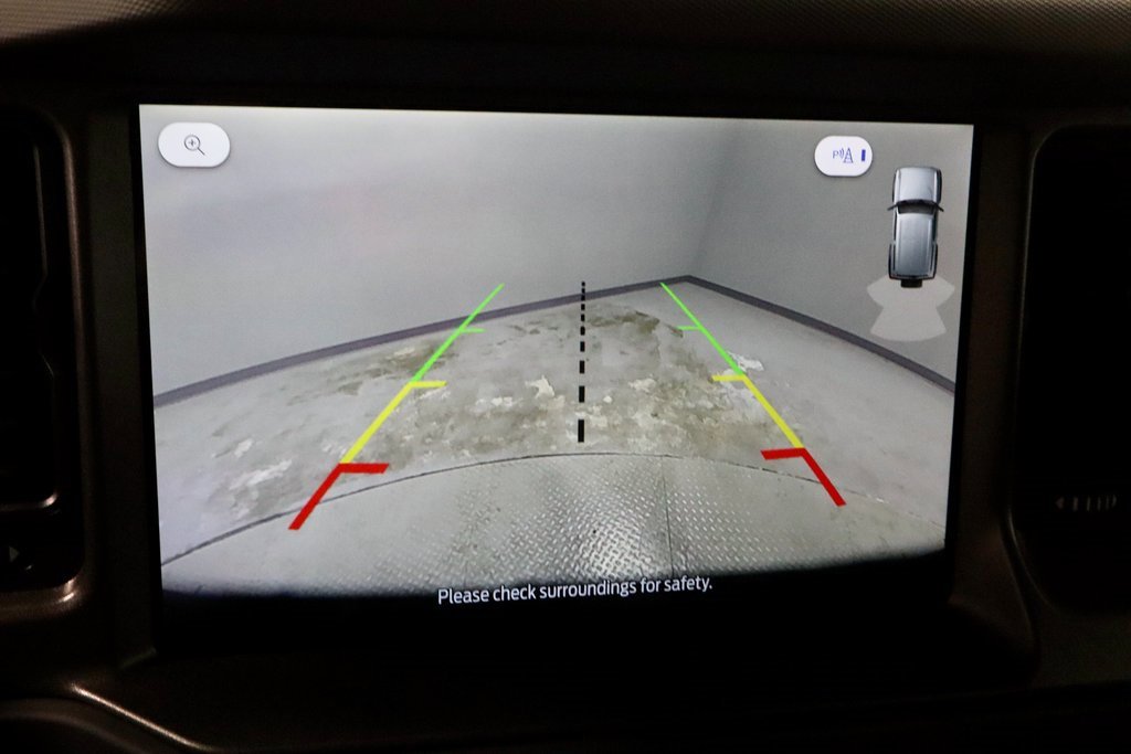 Certified 2025 Ford Bronco Big Bend image 3