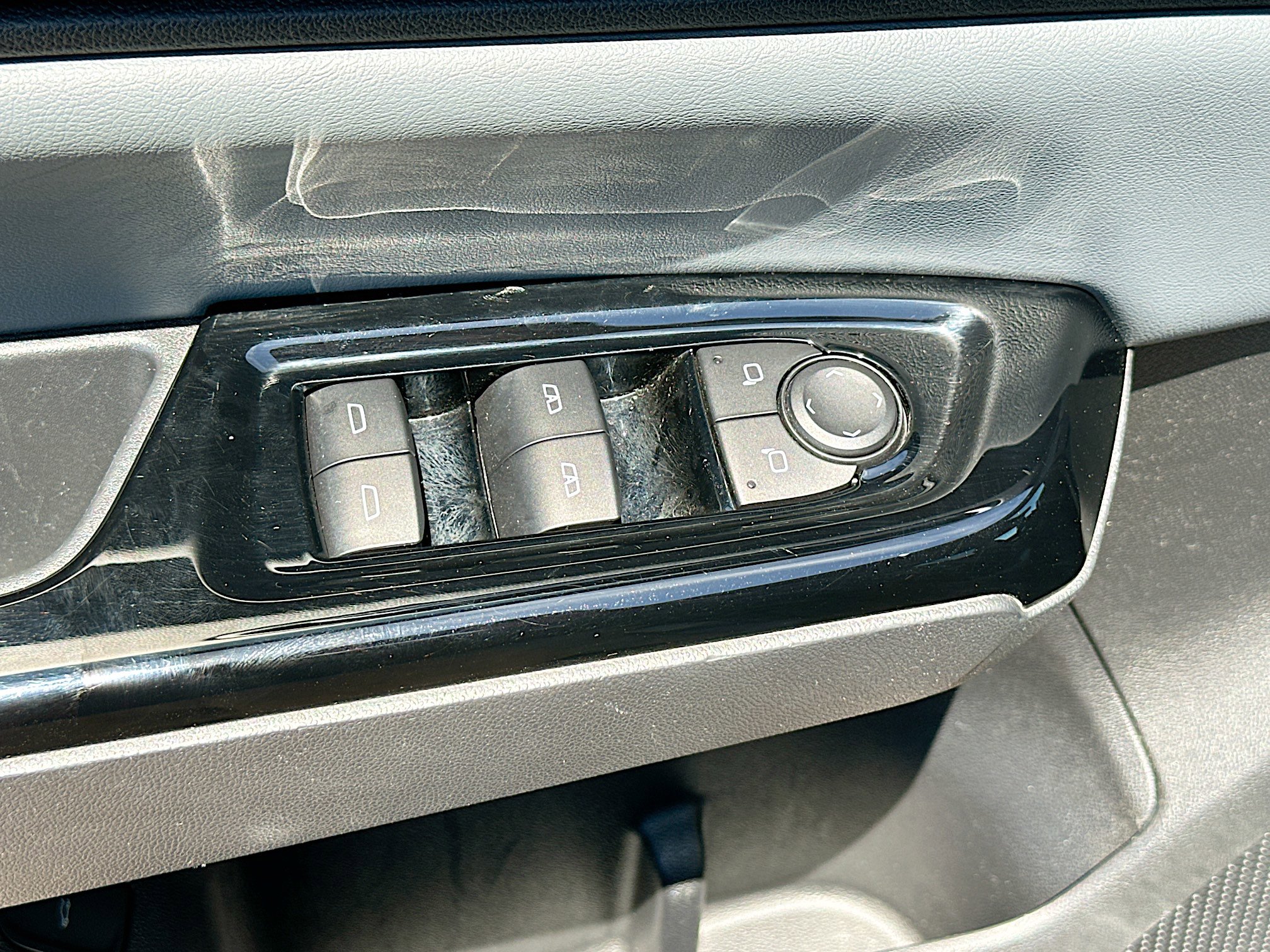 Used 2025 Honda Prologue Touring image 15