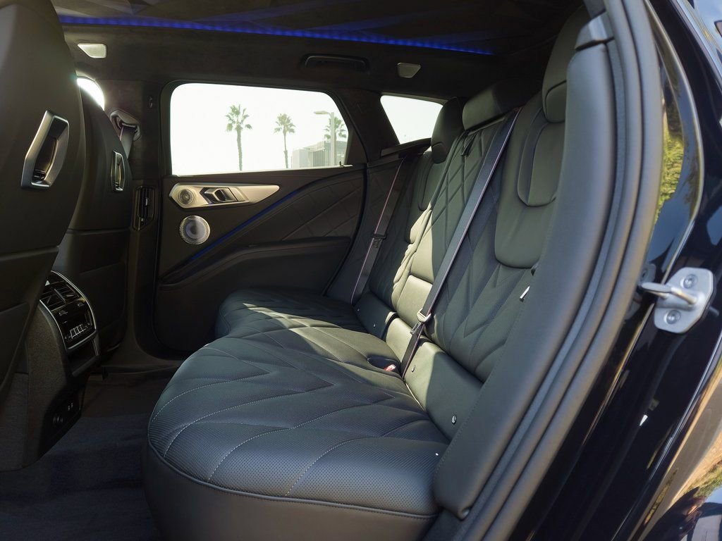 New 2026 BMW XM Label Red image 17