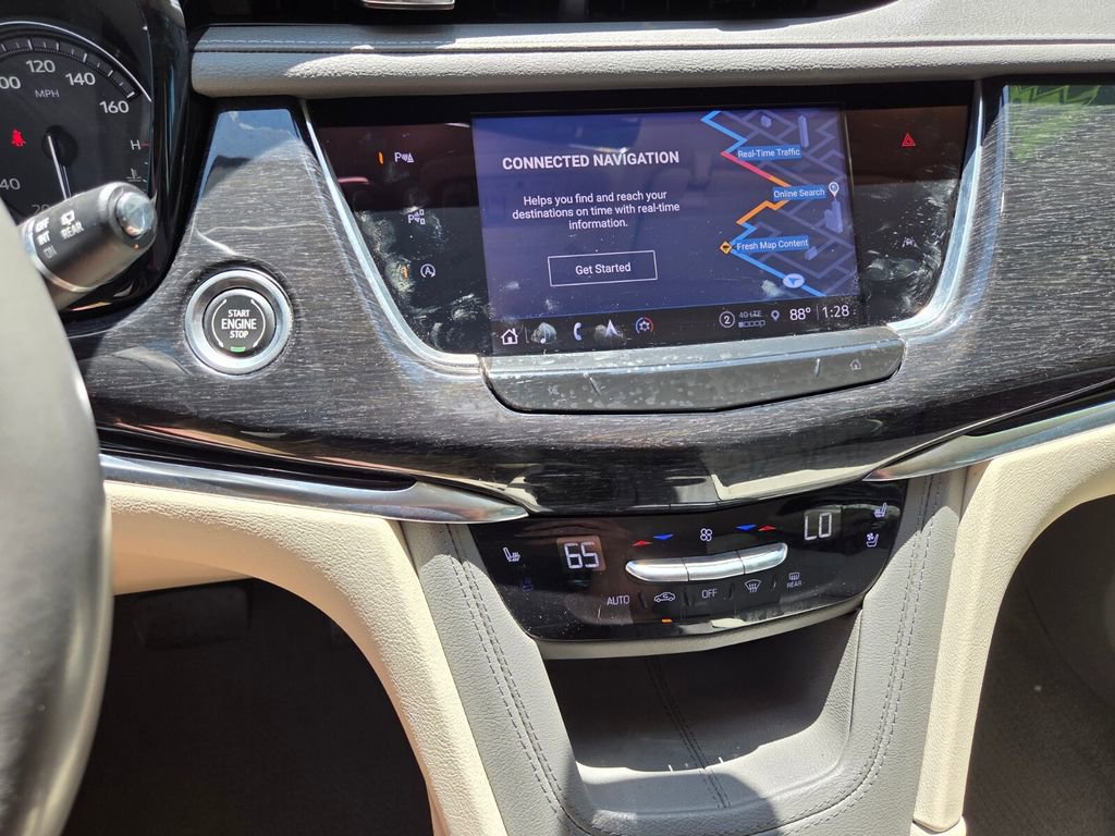Used 2023 Cadillac XT6 Premium Luxury w/ Technology Package FWD image 26