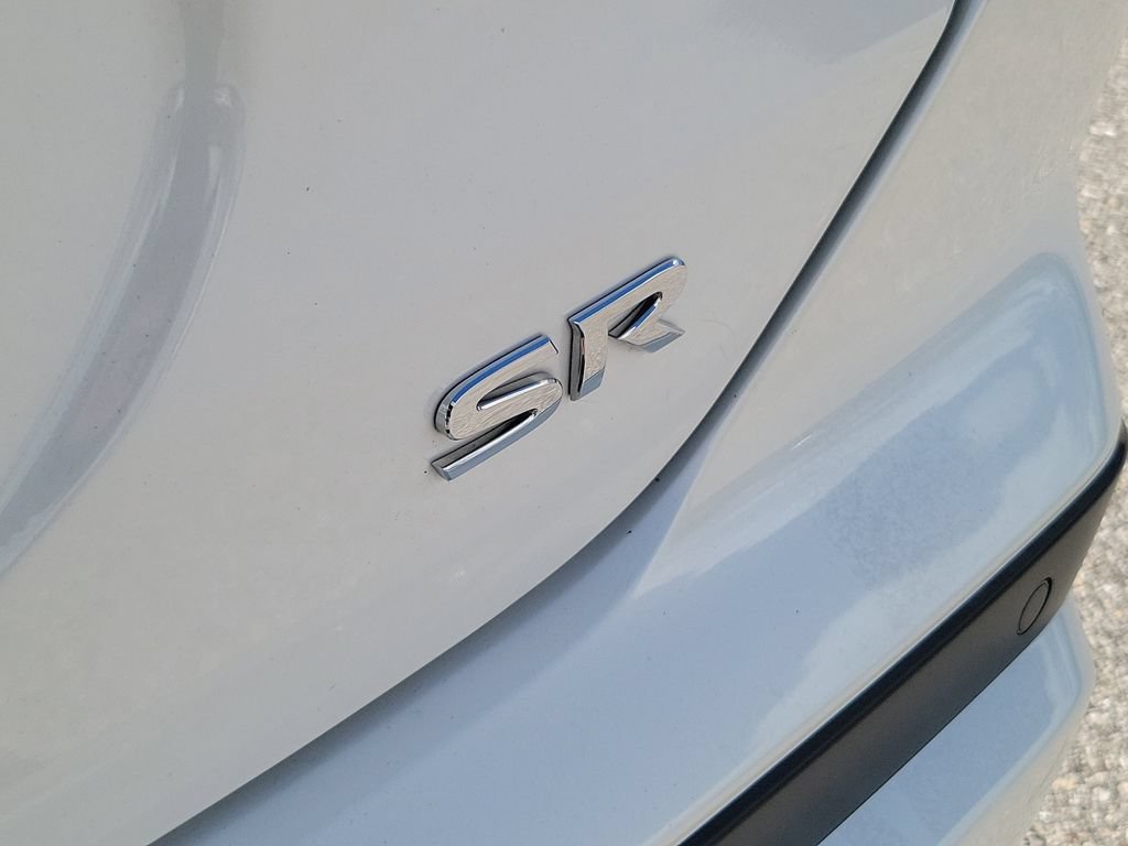 Used 2024 Nissan Kicks SR FWD image 9