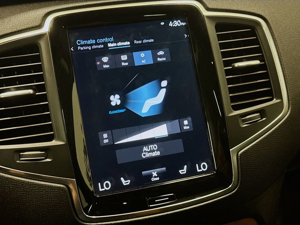 Used 2021 Volvo XC90 T6 Momentum w/ Protection Package Premier image 19