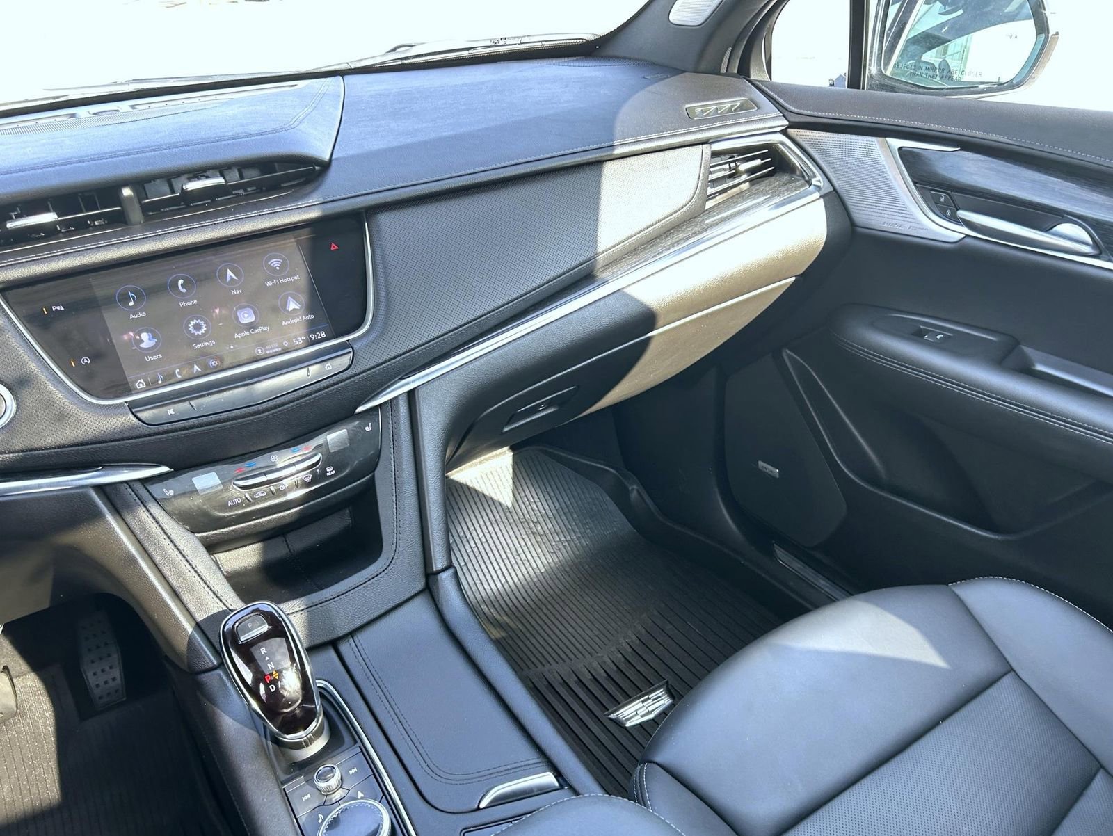 Certified 2023 Cadillac XT5 Premium Luxury w/ LPO, Floor Liner Package AWD/4WD image 21