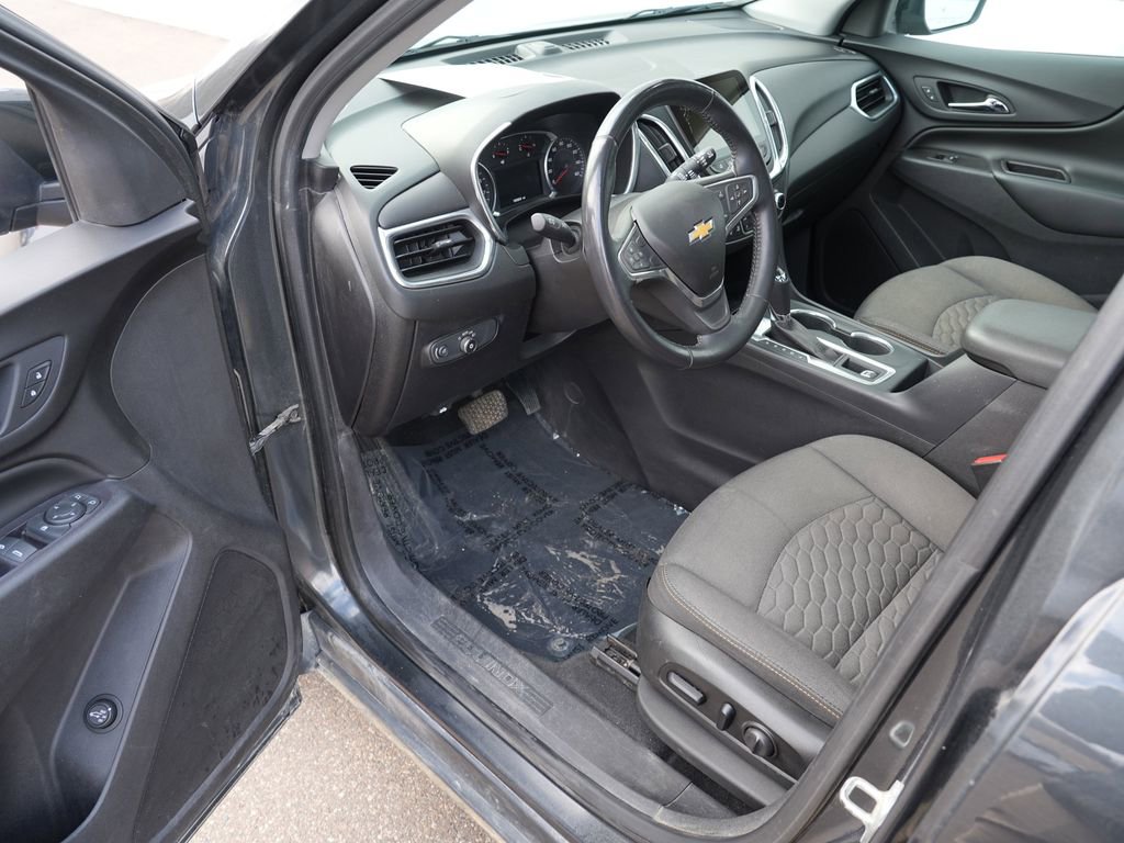 Used 2018 Chevrolet Equinox LT w/ Sun & Infotainment Package image 13