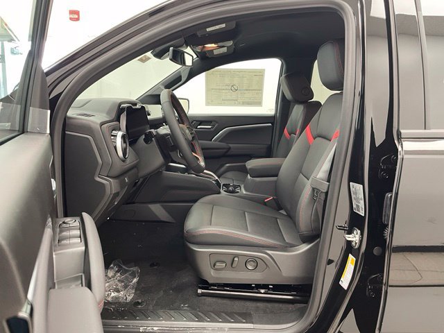 New 2026 Chevrolet Colorado Z71 w/ Technology Package AWD/4WD image 9