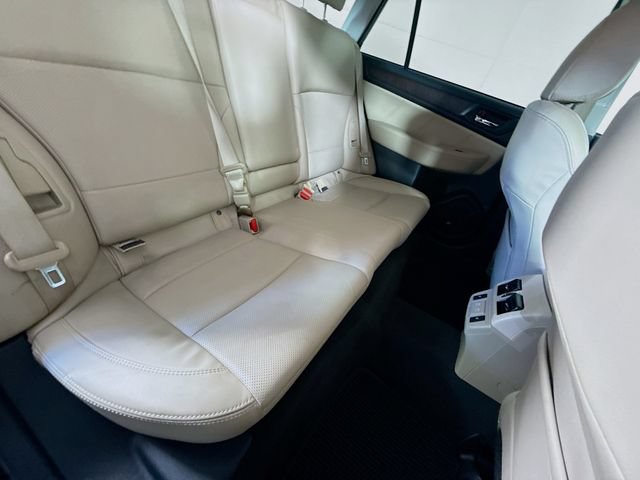 Used 2019 Subaru Outback 2.5i Limited AWD/4WD image 30