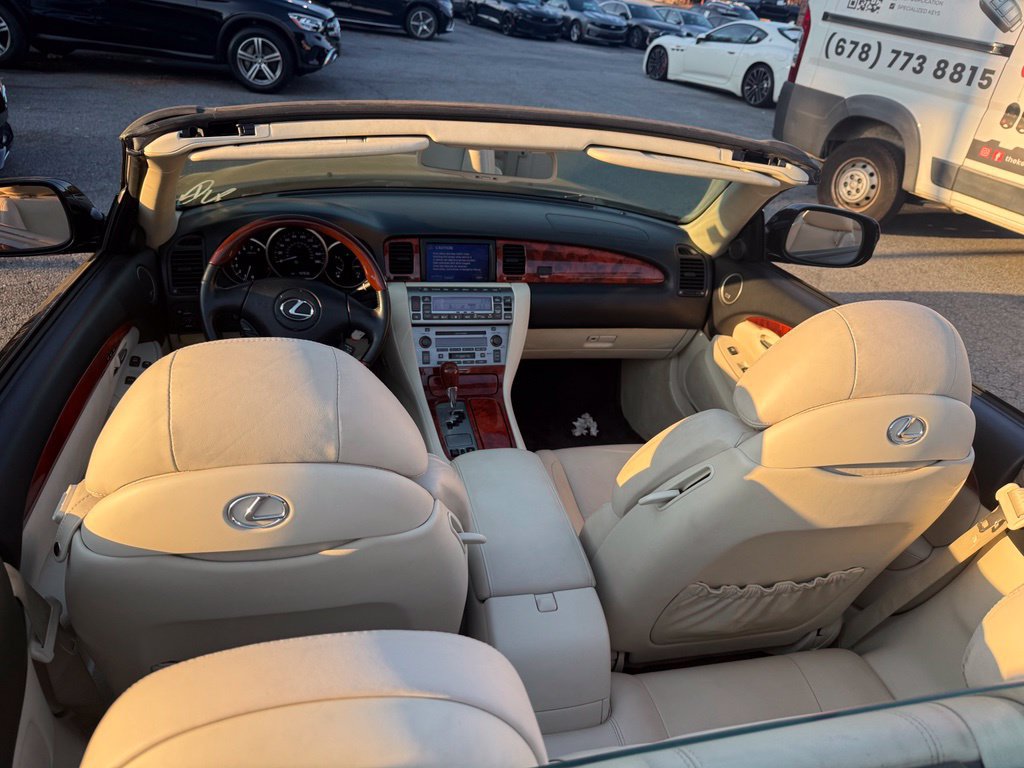 Used 2009 Lexus SC 430 Convertible w/ Preferred Accessory Pkg RWD image 10