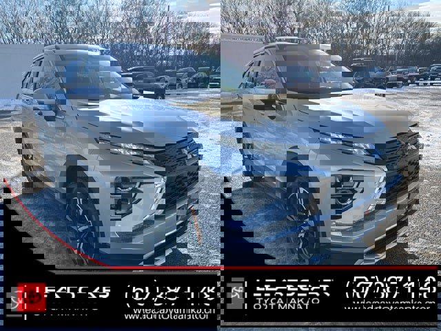 Used 2024 Mitsubishi Eclipse Cross SE image 1