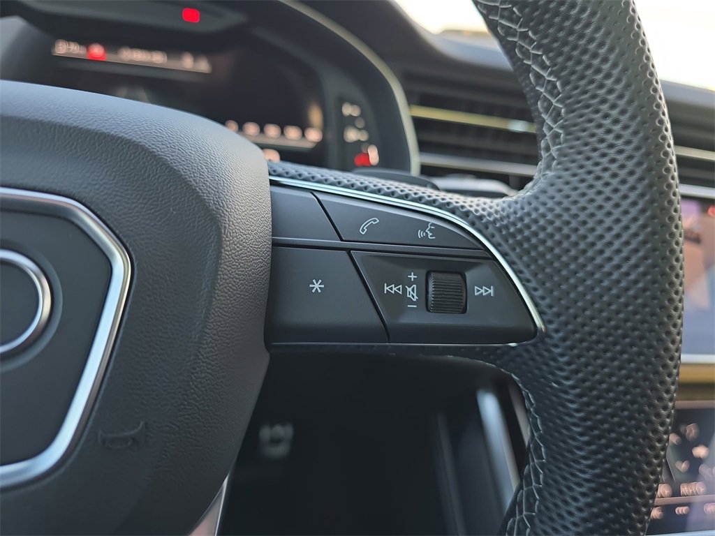 Used 2024 Audi SQ8 Premium Plus image 18